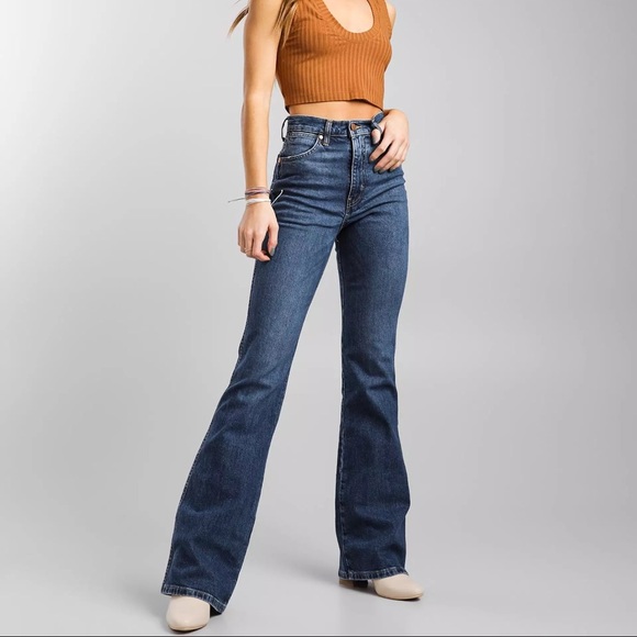 Soho Denim - H.P ✨ Soho Jeans NY&CO curvy bootcut jeans med wash • Size 8